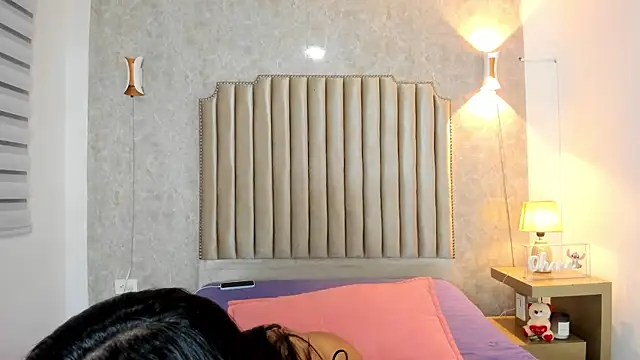 ArissDeLuna online show from December 3, 11:29 pm