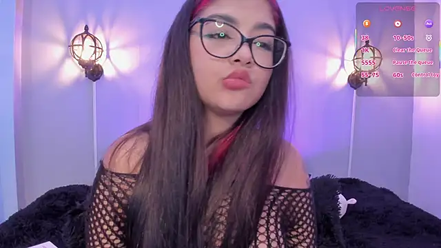 Stephany-roses- online show from December 16, 12:49 am