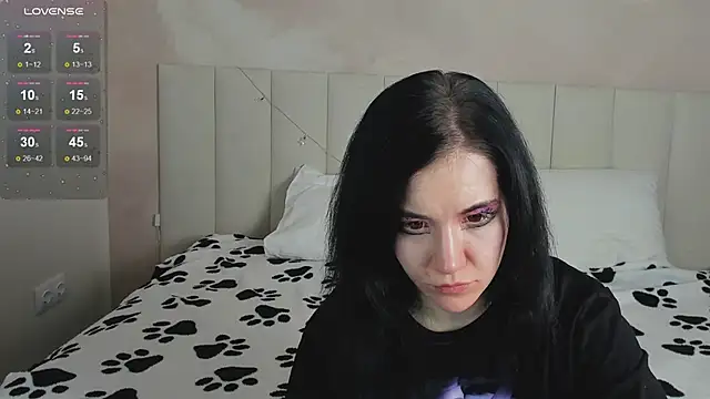 Lina Moony online show from February 2, 1:48 am