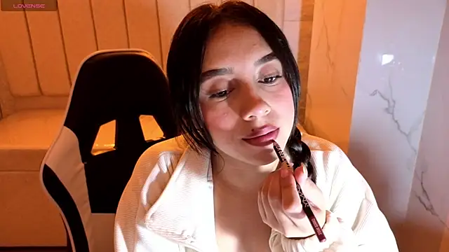 Juliana Tx online show from November 21, 2:57 am