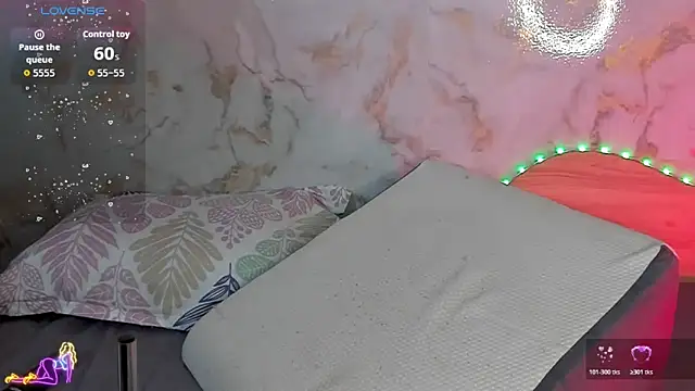 kirakay1 online show from December 20, 7:18 pm