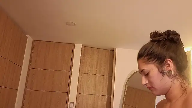 Iamnyxy online show from February 7, 11:03 am