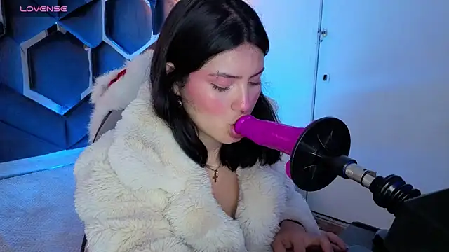 Brandy collinss online show from March 12, 1:58 pm