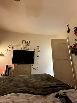 buddercupps online show from November 22, 5:26 pm