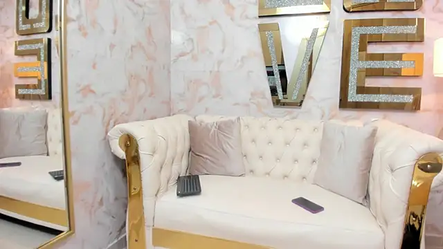 ladypervert  online show from November 24, 8:55 pm