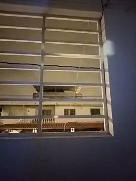 Pretty-v online show from November 28, 1:41 am