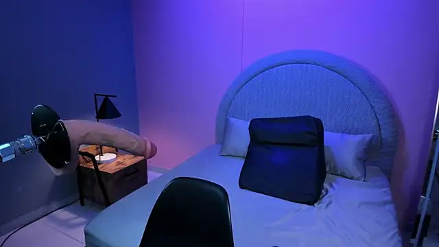 Sara rhoades online show from March 27, 8:09 pm