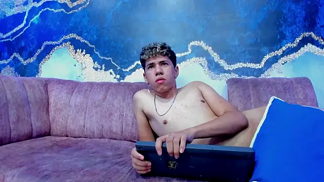 Boys Pranks online show from November 26, 9:27 pm