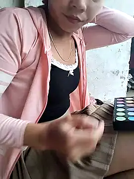 gugu0022 online show from April 1, 11:57 pm