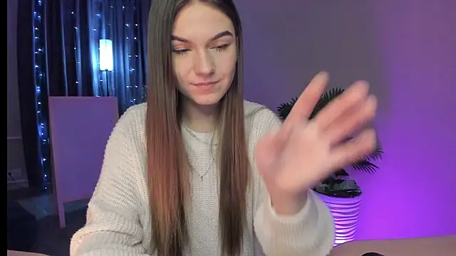 luna lust 212 online show from February 6, 4:27 am