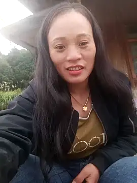 t-t-babe online show from December 15, 6:29 am