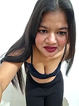 DIMPLE-GIRL88 online show from February 17, 8:19 pm