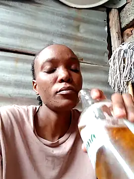 Beverlygurlx6 online show from February 21, 8:59 am