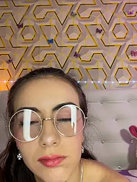 MelanyyJhonson15 online show from March 14, 3:29 am