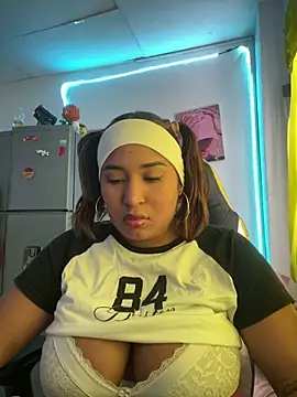 morena-2025 online show from June 16, 4:08 pm