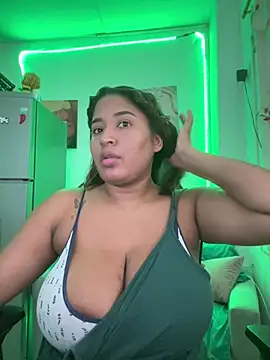morena-2025 online show from July 2, 3:23 am