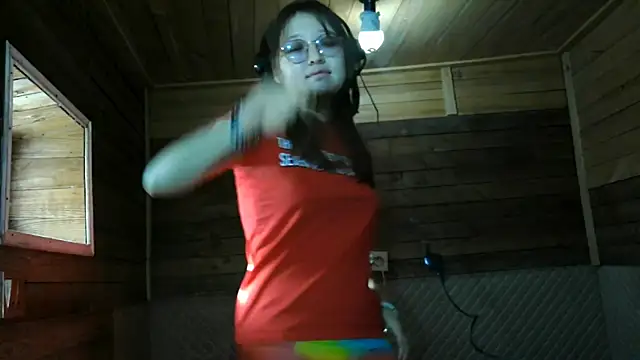 AiCress online show from November 26, 4:57 am