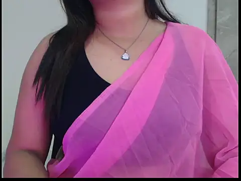 Saira Hotty online show from November 15, 7:59 pm