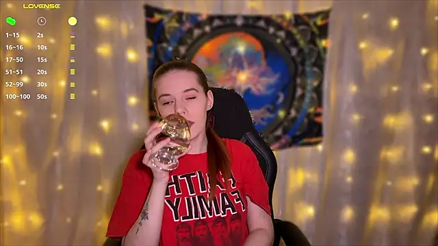 Margie Dorene online show from February 24, 9:24 pm