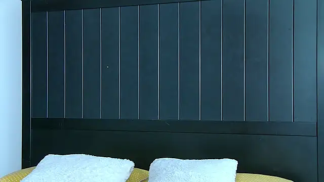 TaliaRoss online show from November 22, 8:22 pm