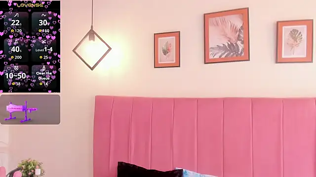 Celestehonney online show from November 25, 1:24 pm