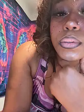 sexcikween online show from November 17, 1:01 pm