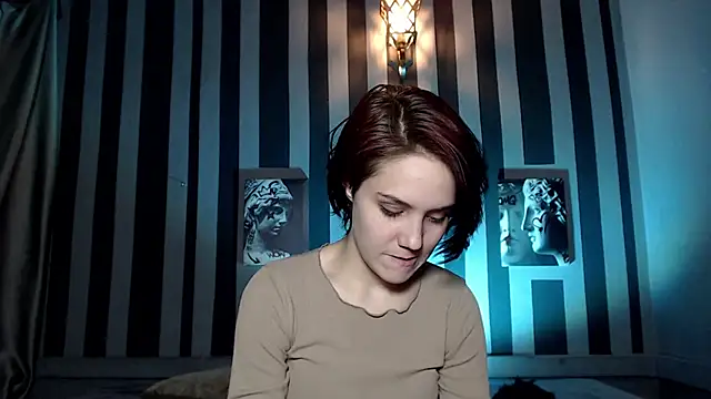 onaloon online show from November 28, 3:42 am