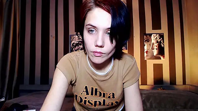 onaloon online show from November 24, 1:51 am