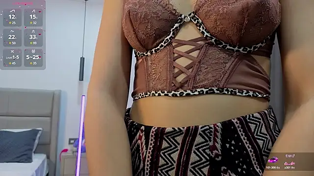 Luna Veyra online show from November 22, 11:07 pm