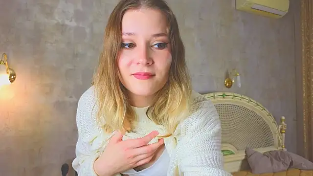 SusyGlines online show from November 25, 4:47 am