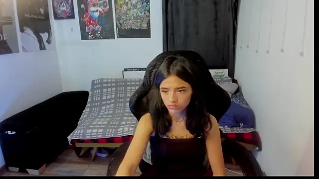 Candy  Girll18 online show from February 24, 7:18 am