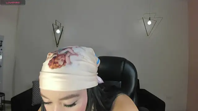 ZaraKafruni online show from December 20, 4:16 am