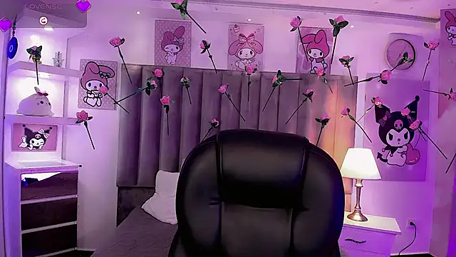 dearAlanaxxx online show from February 17, 9:58 pm