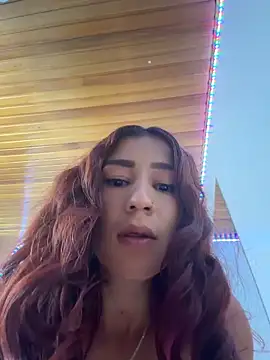 scarlett fire5 online show from June 1, 7:37 pm