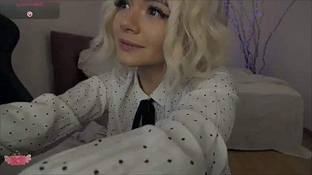 MiniMuse online show from November 29, 7:51 pm