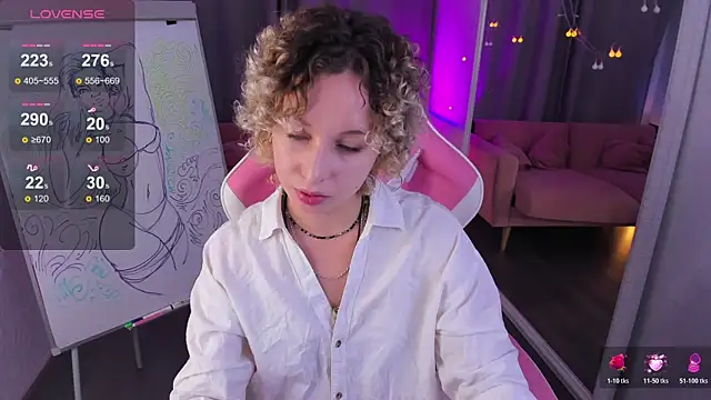 Mary Wohlberg online show from November 20, 9:32 am