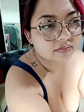 Anna Lucia88 online show from March 28, 1:05 am