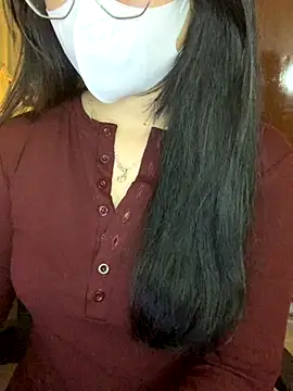 Hanni 22 online show from November 25, 4:09 pm