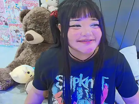 kittyhtxx online show from November 17, 3:51 am