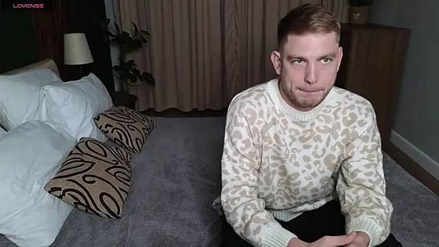 AlfredNK online show from November 20, 8:10 pm