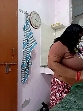 CUTE-LOVE-SWEETS online show from April 4, 3:44 pm