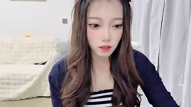 yuyayayu online show from January 9, 12:42 pm