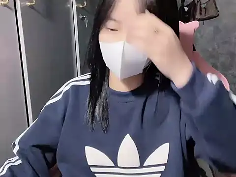 Hellen2999 online show from November 26, 2:34 am