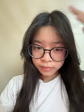 mau155  online show from December 15, 8:47 pm