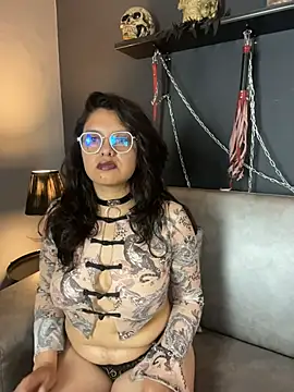  DanyDaniels  online show from November 22, 8:33 pm