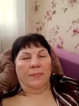 OliviaaSkyy online show from February 10, 5:32 am