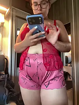 missseduction24 online show from April 16, 7:41 am