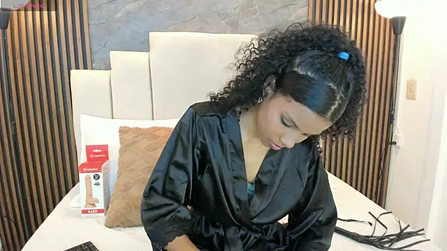 catiusca reyes 03 online show from December 2, 1:24 pm