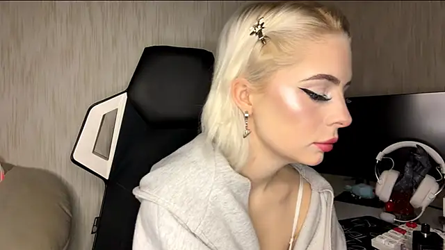 DayleSileo online show from December 1, 5:11 am