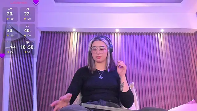 GabyRose9 online show from June 27, 8:04 pm